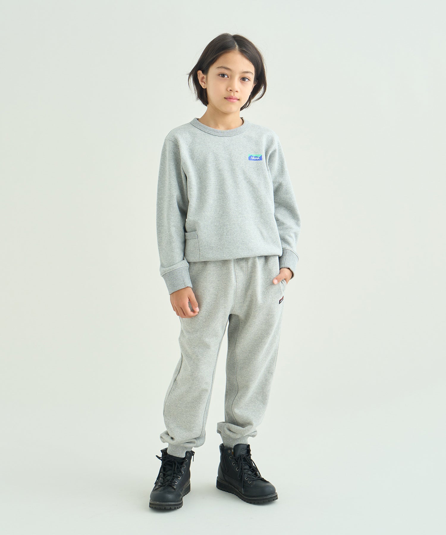 エコハイブリッド ミニボックスロゴ キッズ スウェットシャツ – NANGA