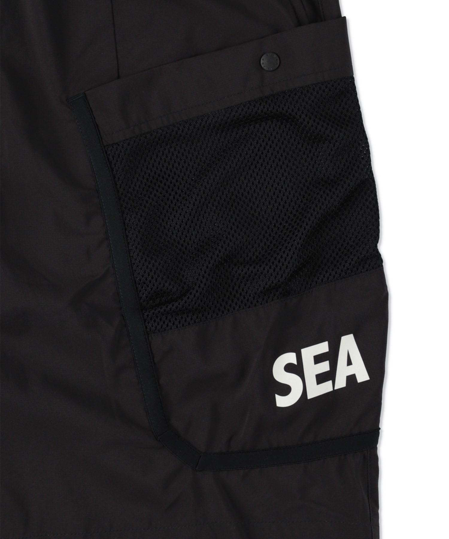 NANGA×WDS PHANTOM GRID CARGO SHORTS – NANGA ONLINE SHOP