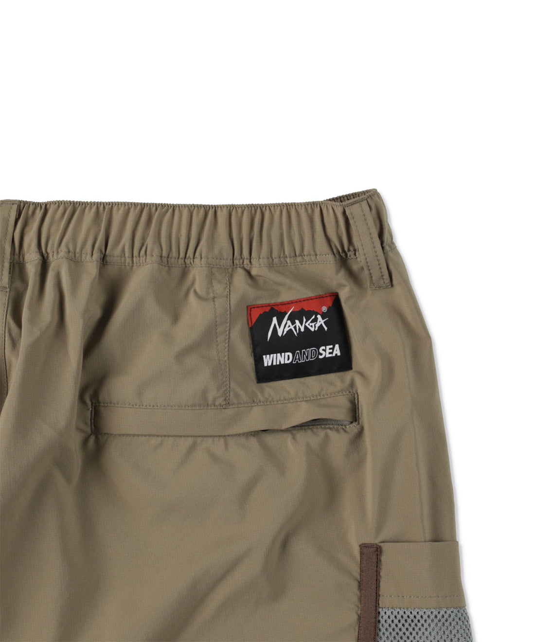 NANGA×WDS PHANTOM GRID CARGO SHORTS
