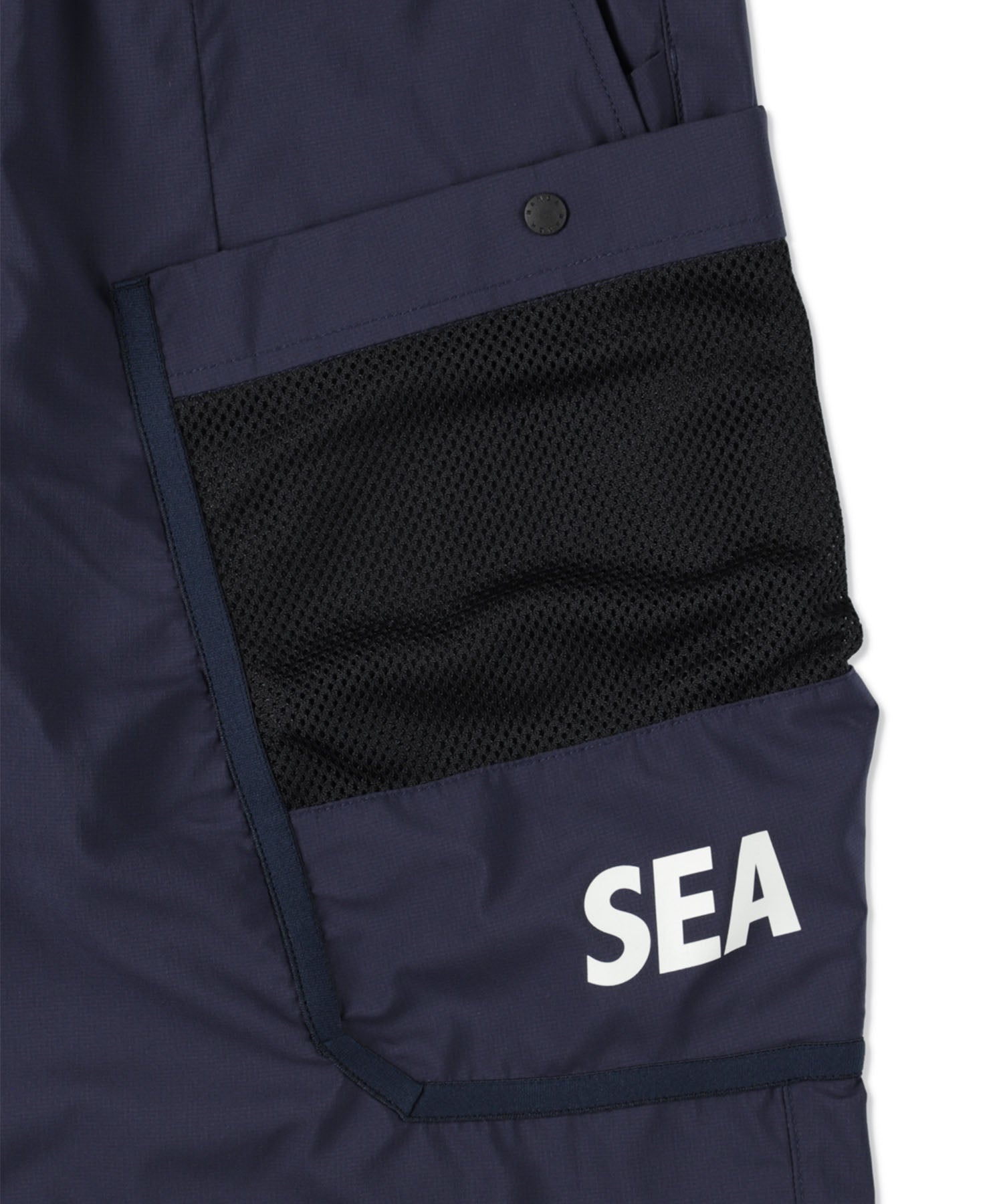 NANGA×WDS PHANTOM GRID CARGO SHORTS – NANGA ONLINE SHOP