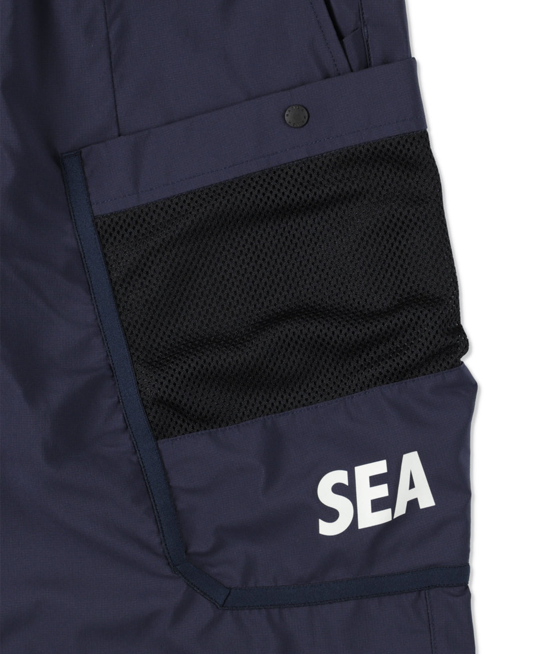 NANGA×WDS PHANTOM GRID CARGO SHORTS