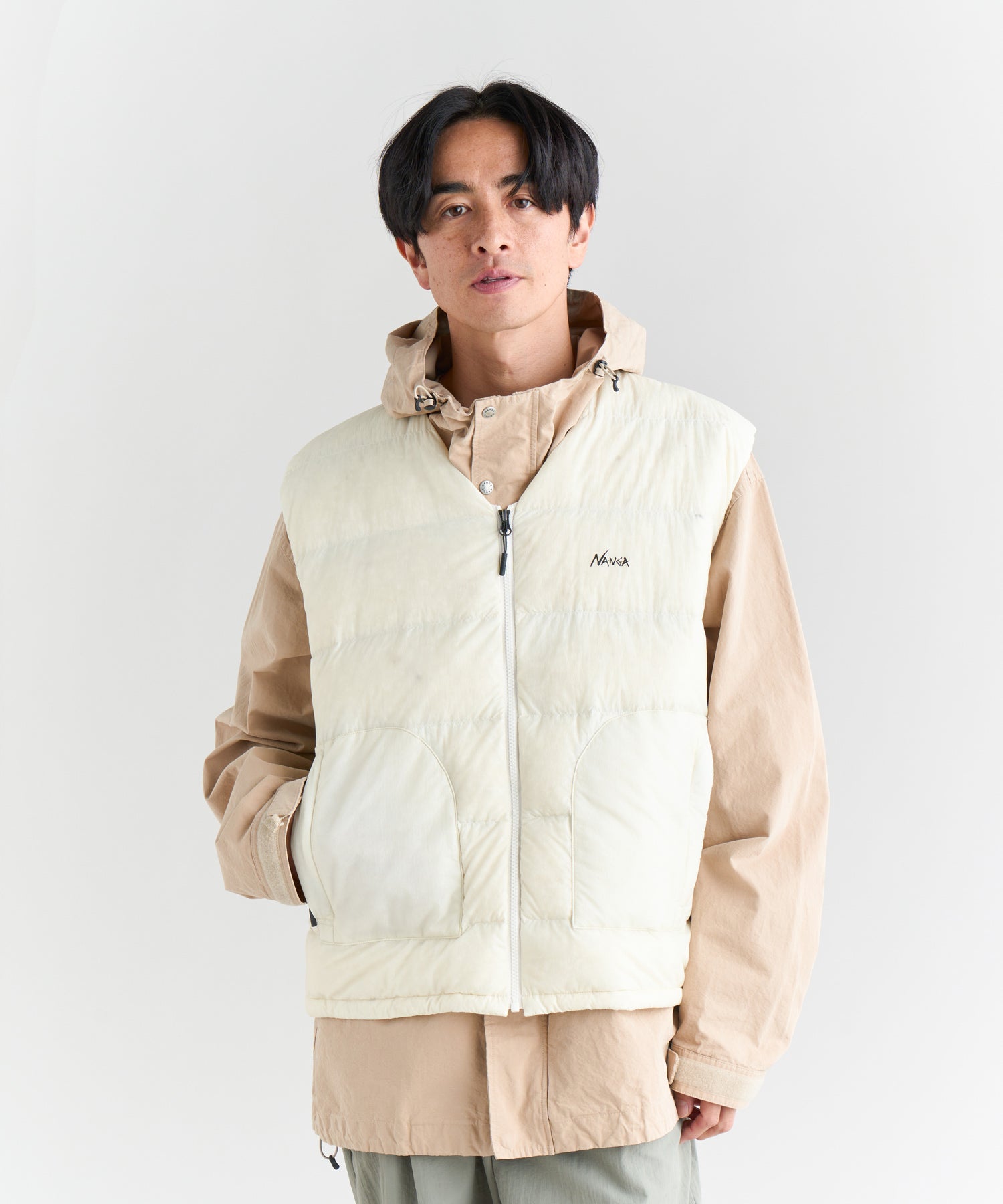 シアーダウンベスト – NANGA ONLINE SHOP