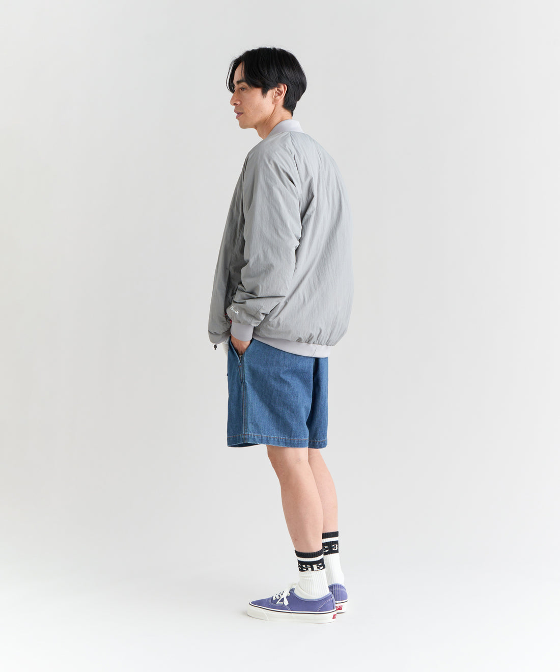 着用モデル：メンズ 180cm ／ 着用サイズ：L