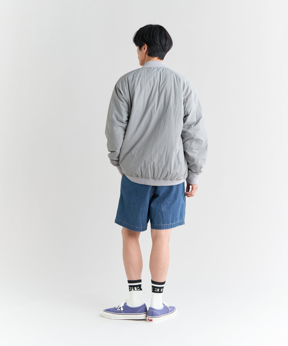 着用モデル：メンズ 180cm ／ 着用サイズ：L