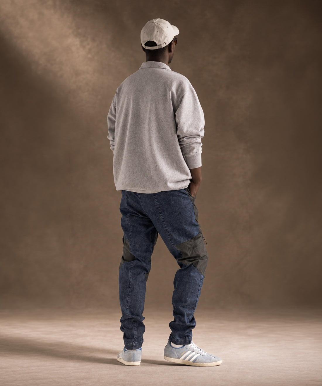 3D TAPERED KNEE ZIP (HK-S138)