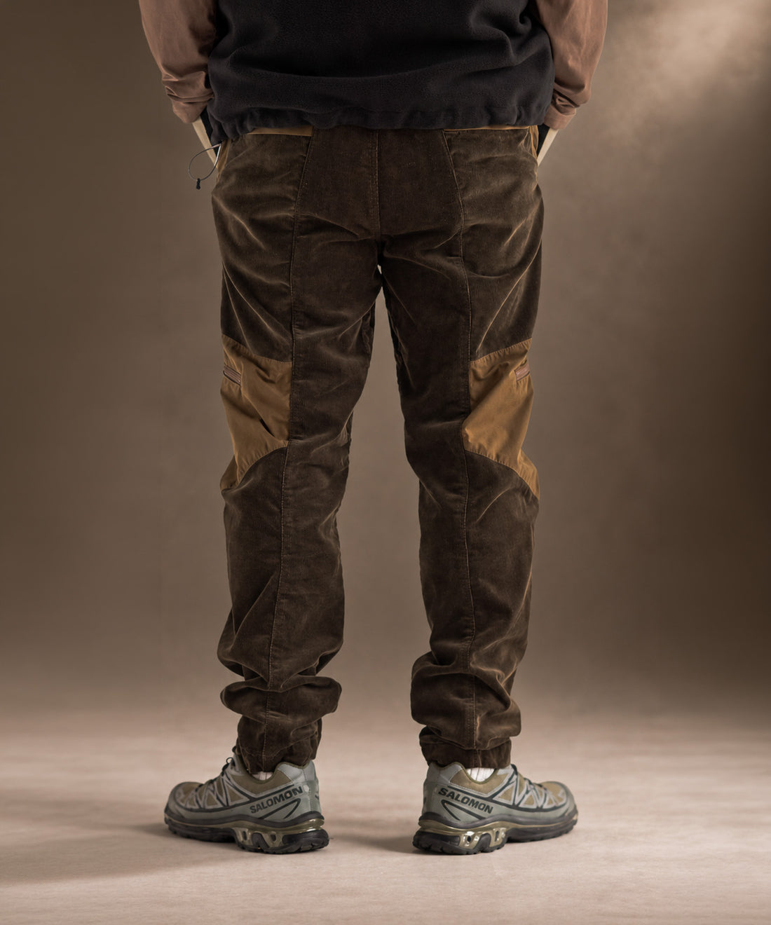 3D TAPERED KNEE ZIP (HK-S138)