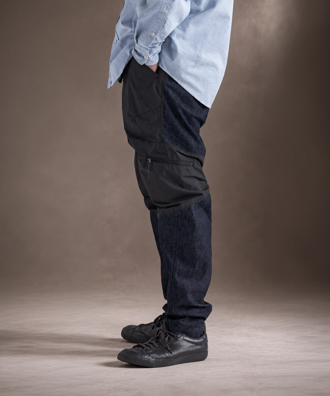 3D TAPERED KNEE ZIP (HK-S138)