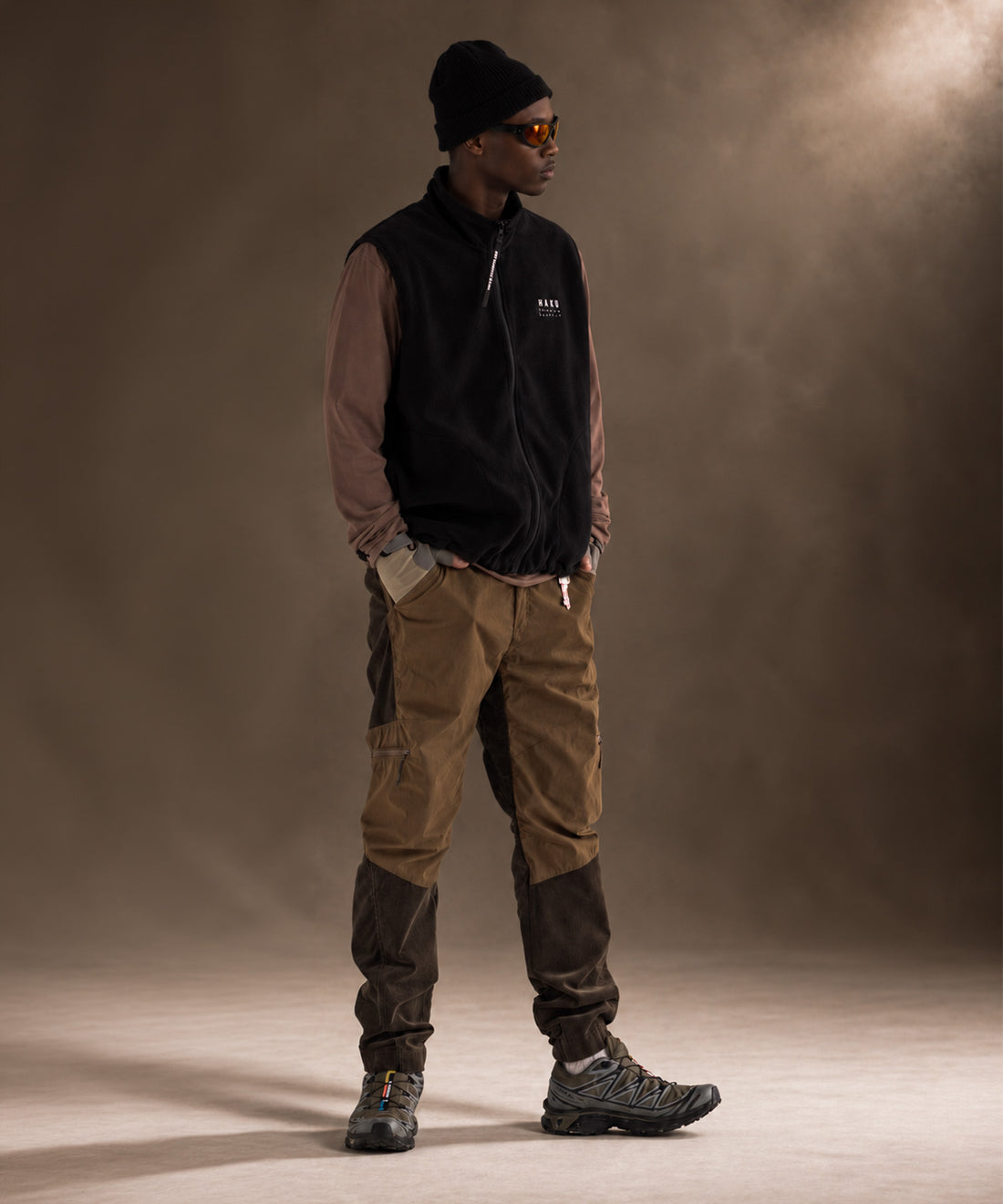 3D TAPERED KNEE ZIP (HK-S138)