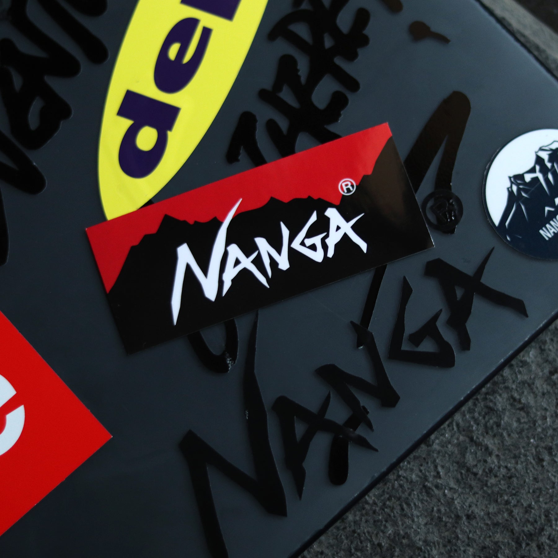 NANGA LOGO STICKER / ナンガロゴステッカー – NANGA ONLINE SHOP